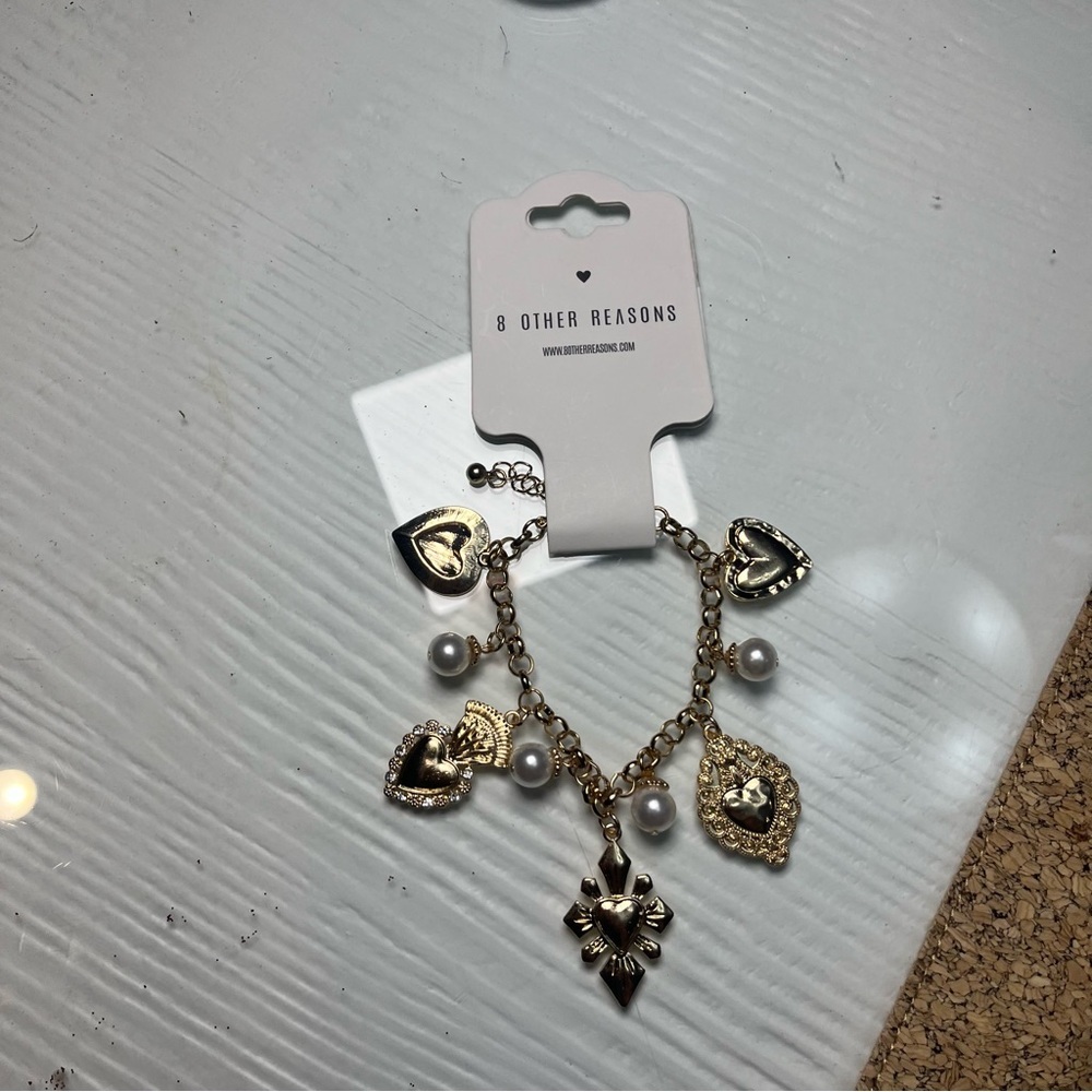 8 Other Reasons Gold Heart and Pearl Bracelet - Picture 2 of 5